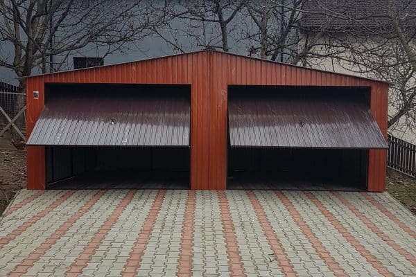 Blaszany montowany garaż 7×6 – brązowy