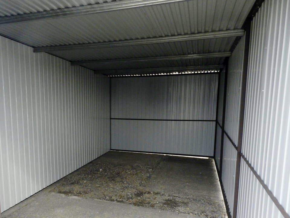 Plechová garáž 12×6 - bílá