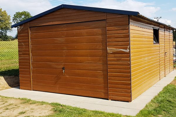 Plechová garáž 4x6 m - zlatý dub + dodatečné dveře