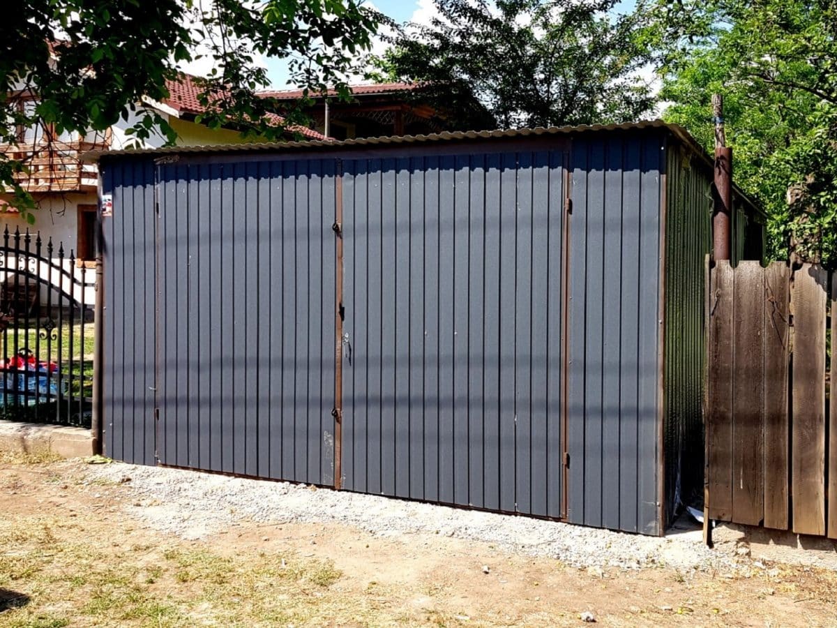 Blaszany garaż 4x5m - ciemny grafit matowy