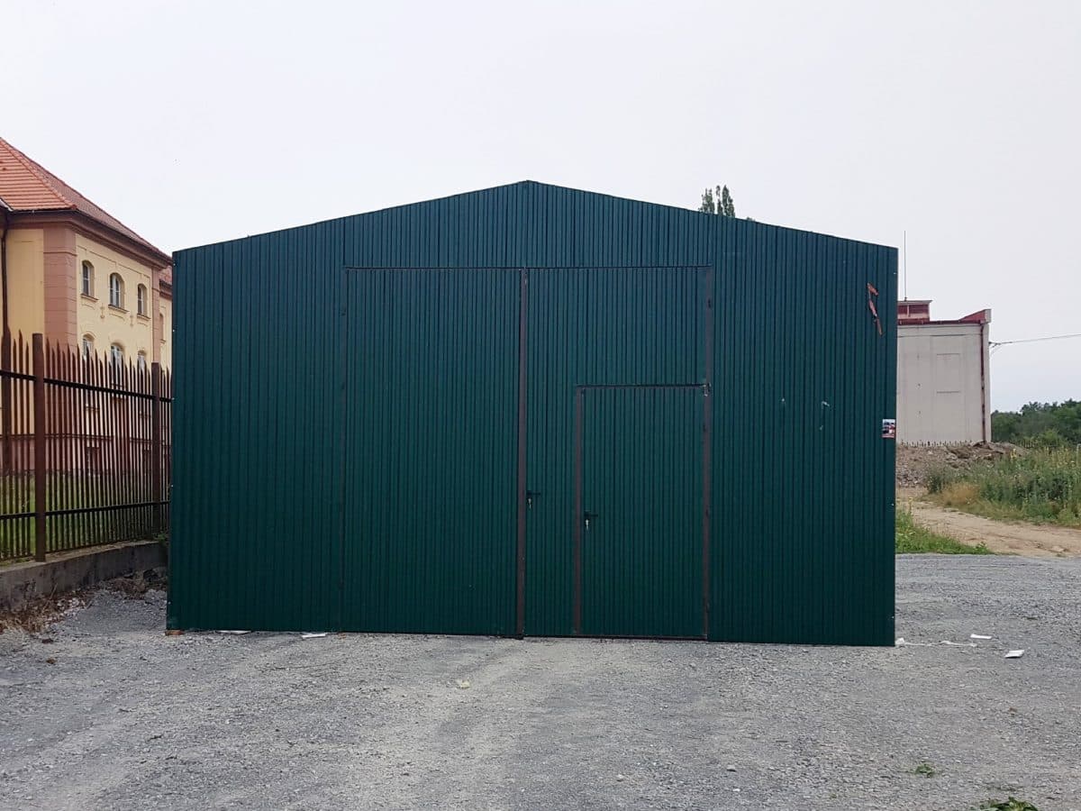 Blaszana montowana hala 6×8 m – ciemnozielony