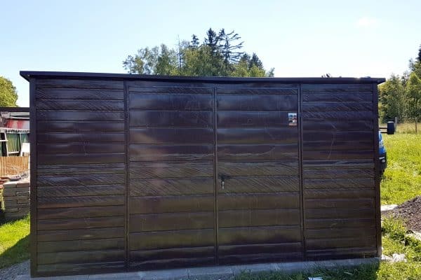 Domek ogrodowy 4×4m - ciemny brąz