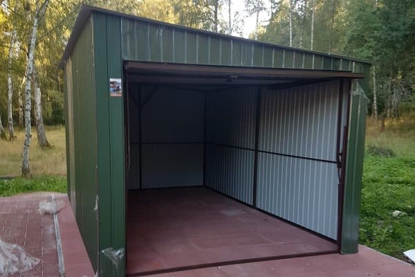 Blaszany montowany garaż 3×5m - ciemnozielony mat/ ciemny brąz mat