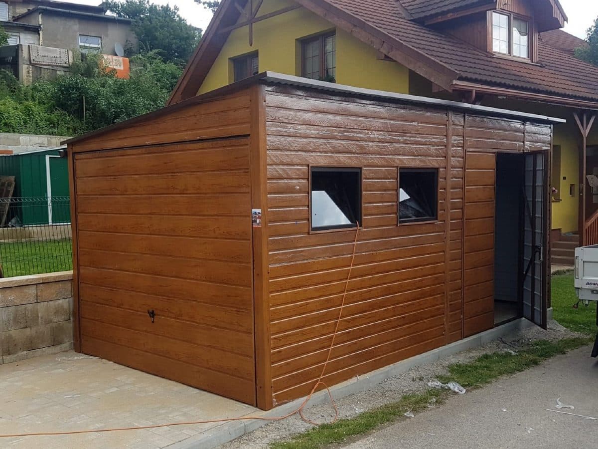 Blaszany garaż 3×5m - złoty dąb/ spad dachu na lewo