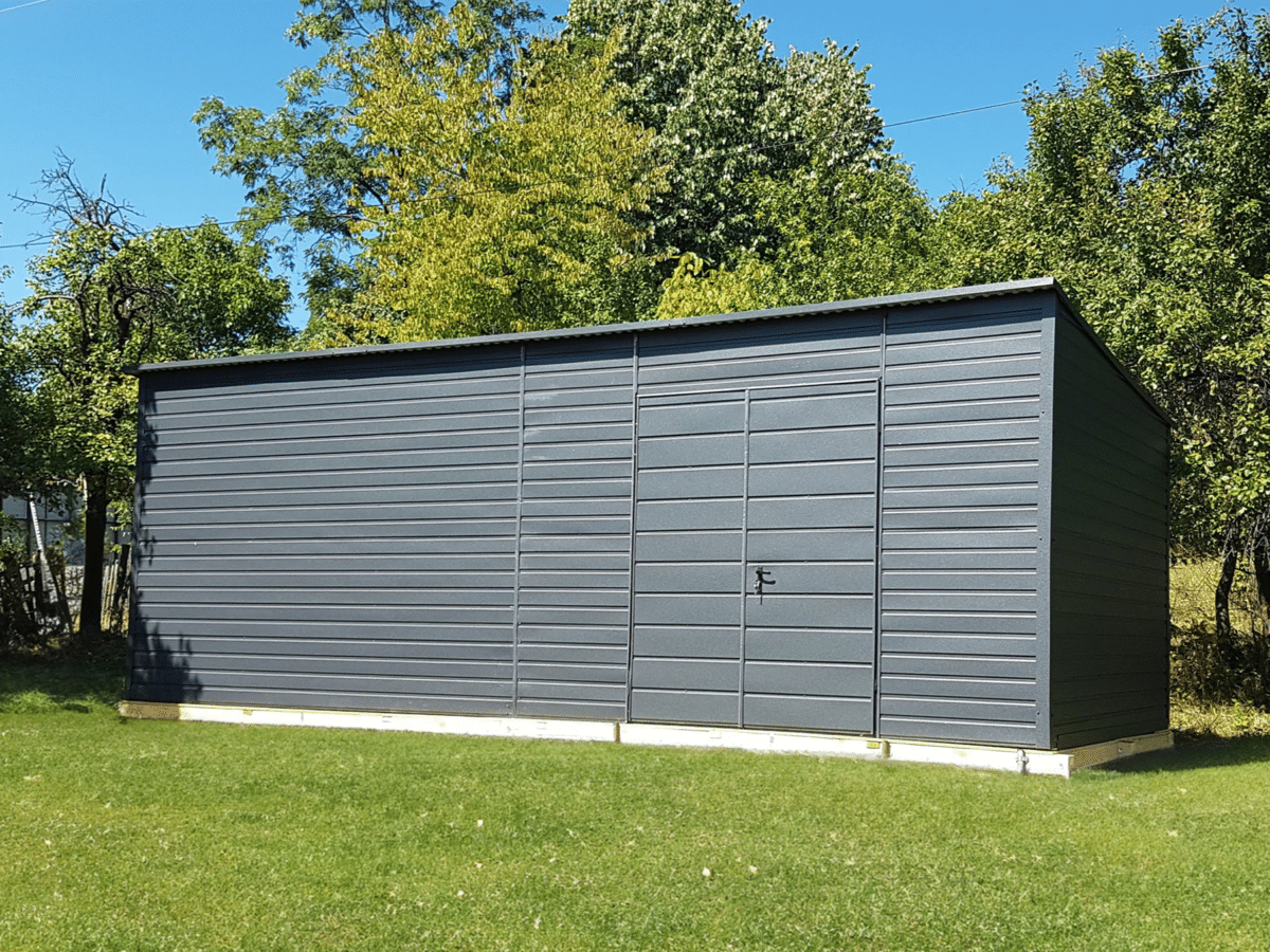 grafitowy domek ogrodowy 7x3